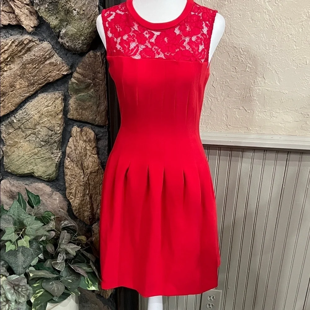 red pleated dress h&m Ladies Dresses Red Pleated Dress H&m H&M Dresses Hm Midi Pleated Red Dress Great For Petite